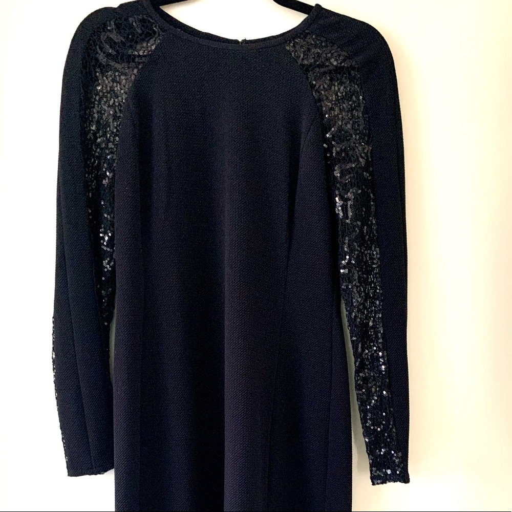 Julia Jordan Black Dress SOLD